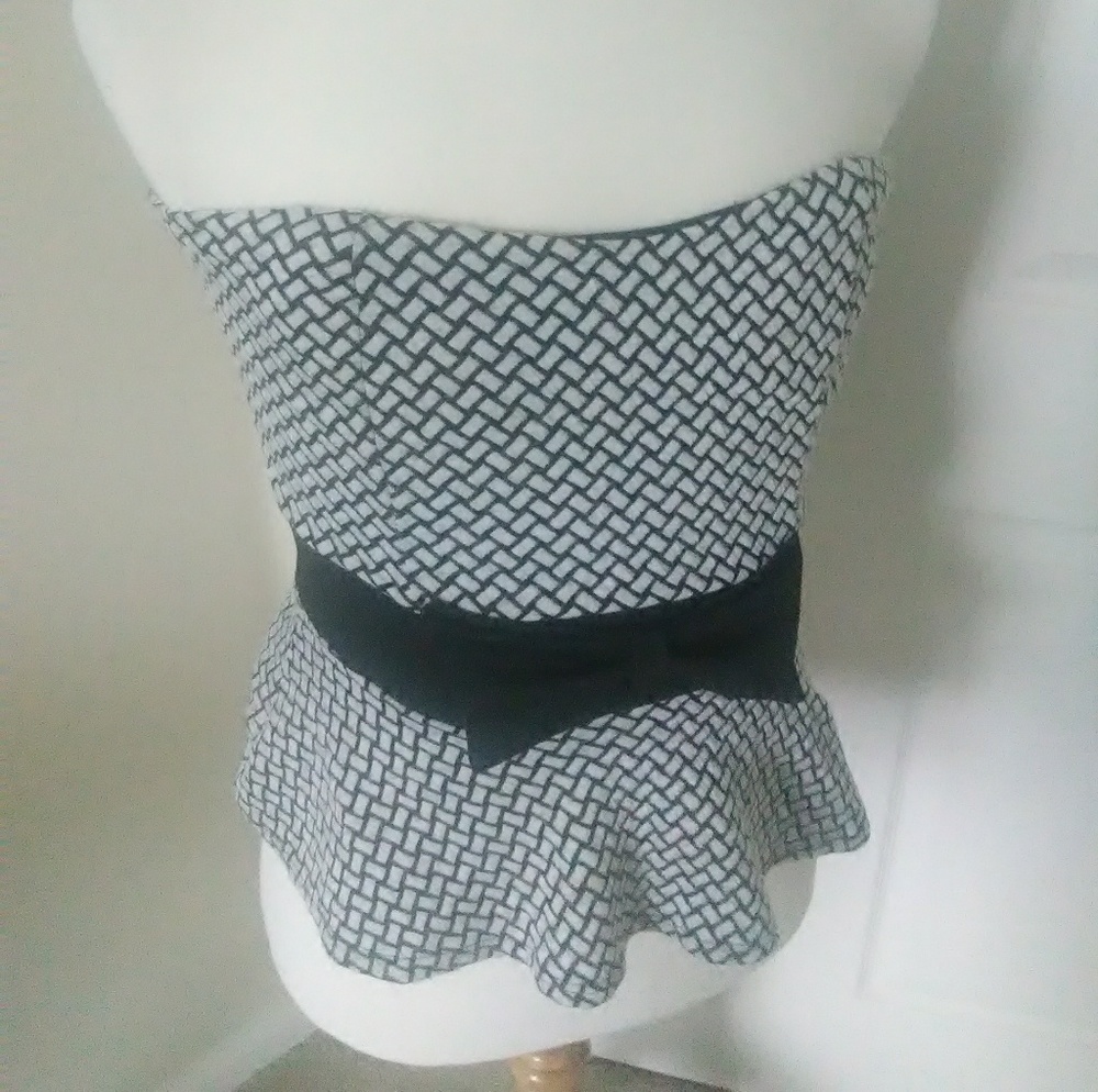 Chicshoppe Size L Blouse